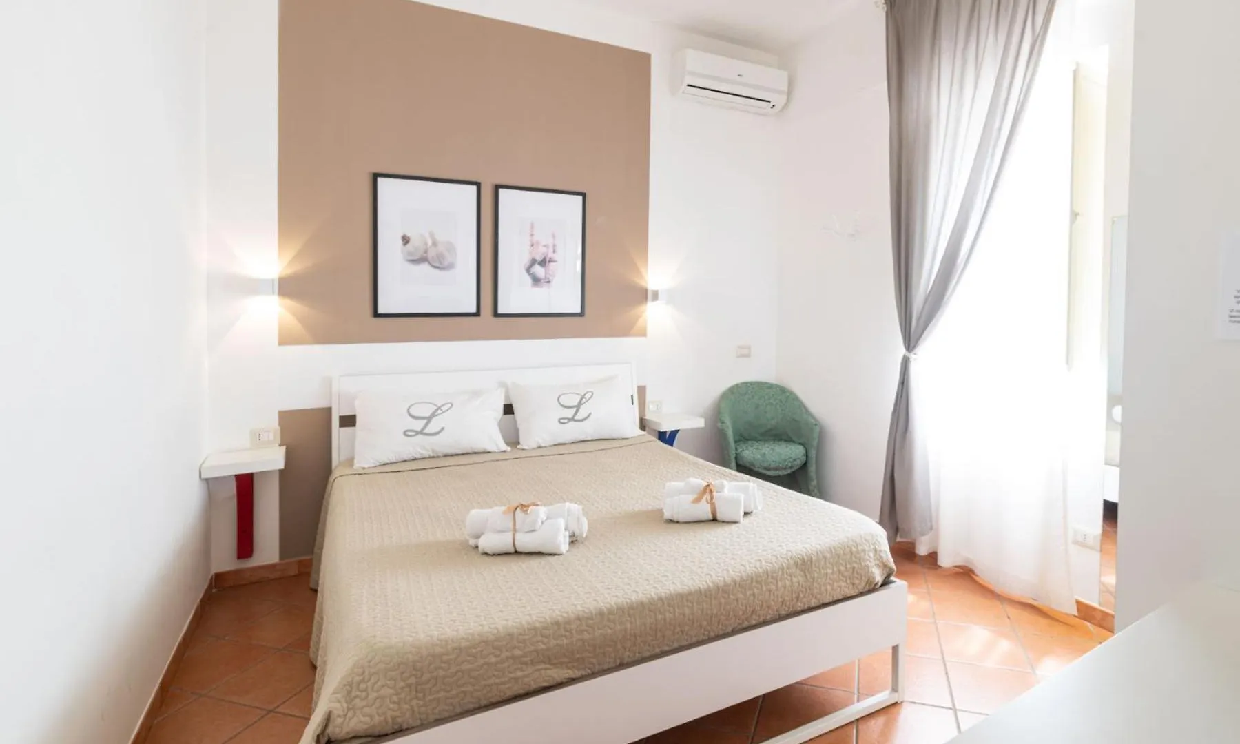 Apartment Laloren By Domusextra Naples Italy