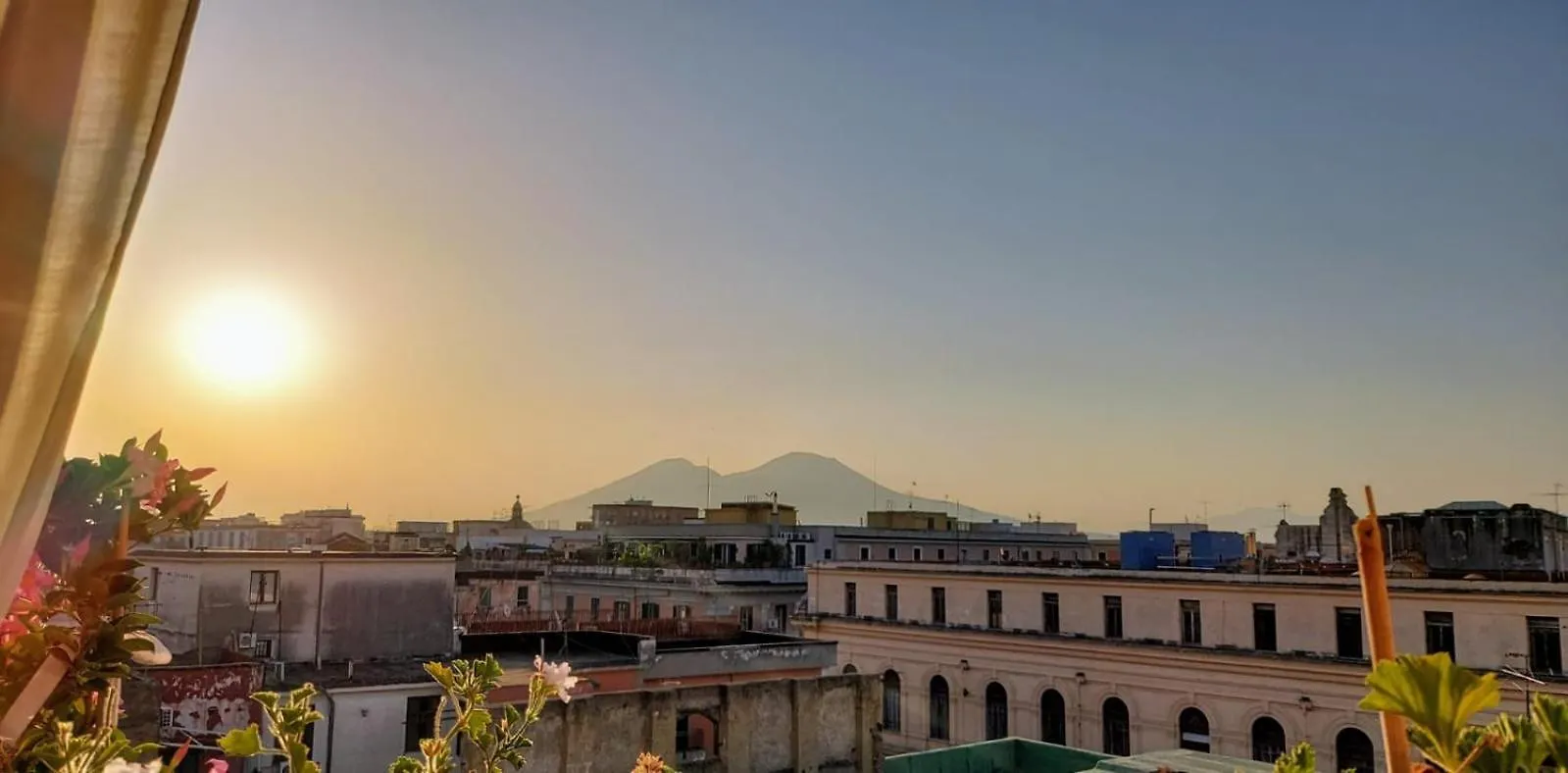 Laloren By Domusextra Naples
